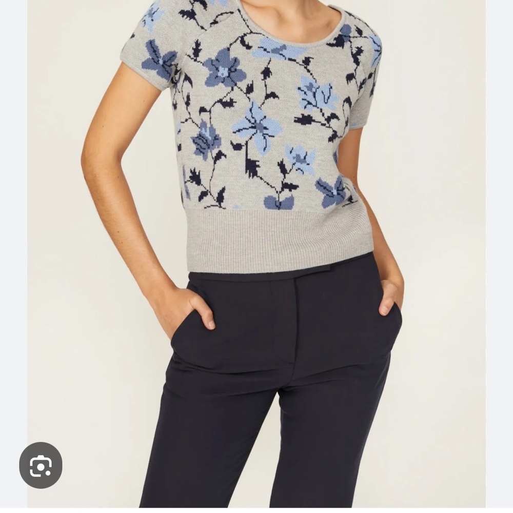 Club Monaco Floral  Wool Knit Short Sleeve Top Gray Blue Size L - Casual Spring